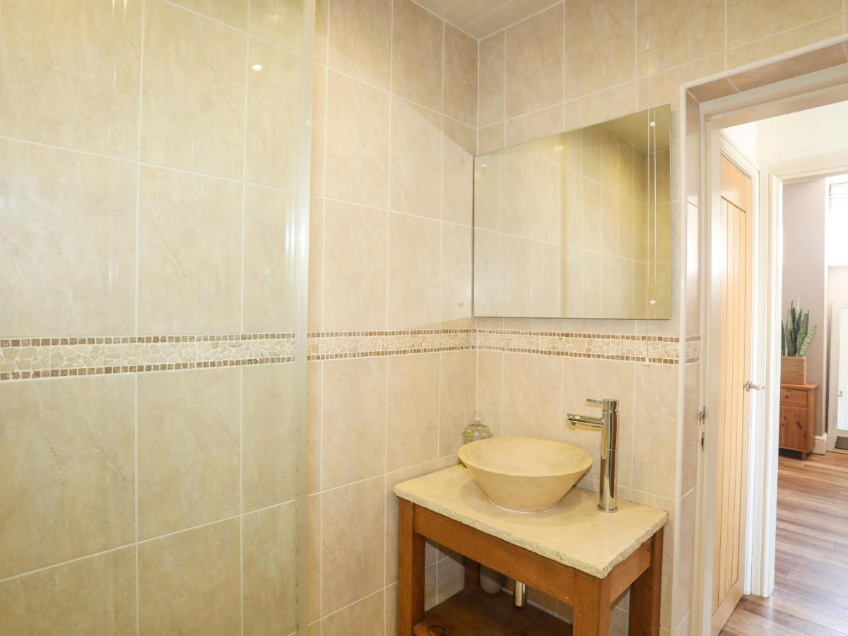 Harbour View Apartment อาเบอร์ซอค ภายนอก รูปภาพ